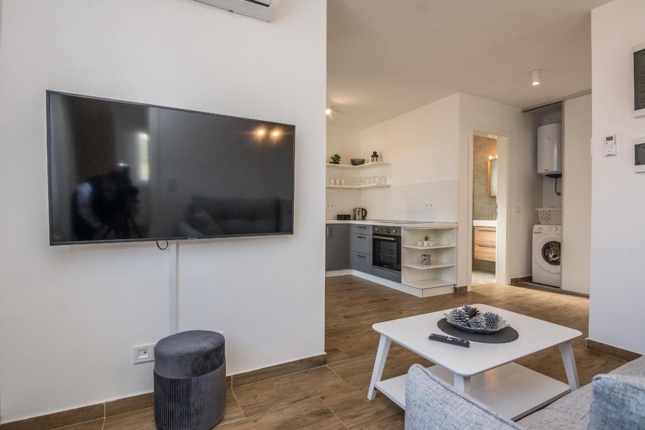 Apartments Pejakovic Vir Exterior photo