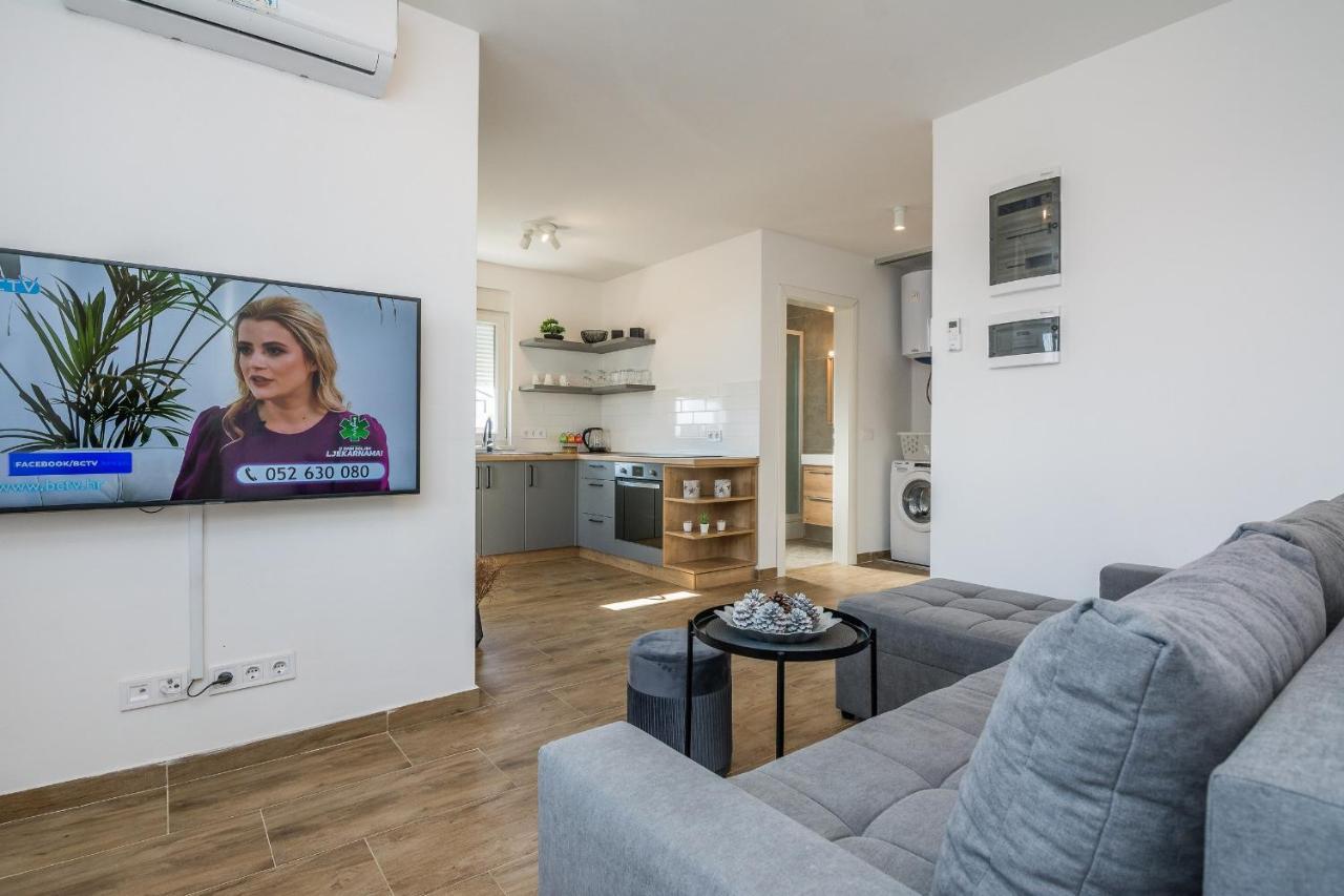 Apartments Pejakovic Vir Exterior photo